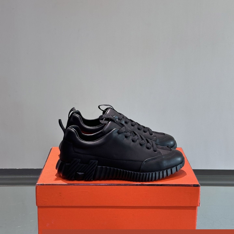 H**mes sneakers